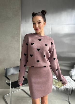Женский костюм с юбкой ☺️