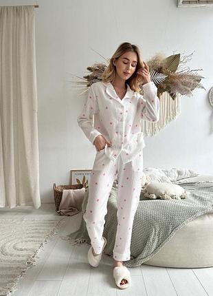 Красива жіноча піжама з мусліну зі штанами розмір s, жіночі піжами cosy візерунок рожеві серця білий2 фото