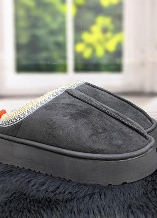 Тапочки-угги женские на меху серые 4638