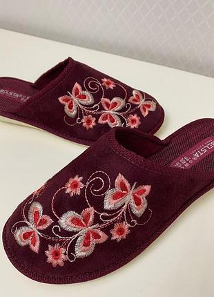 Капці, закритий нос