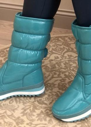 Дутые сапоги на завязках  moncler