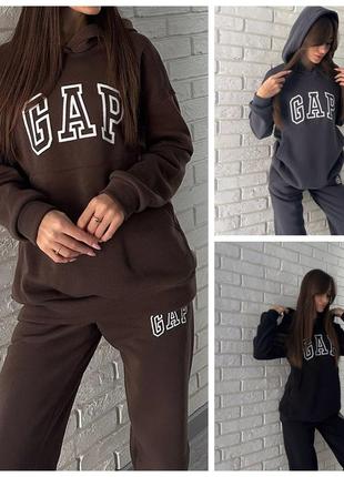 Утеплений жіночий костюм gap