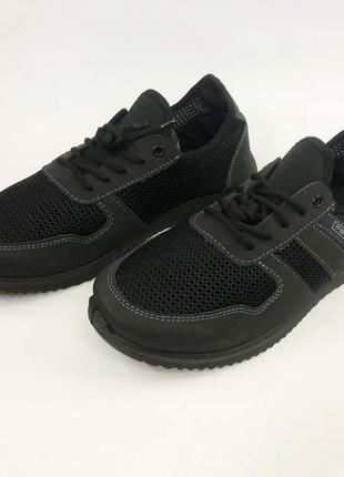 Чоловічі кросівки із сітки 45 розмір. модель 45612. dx-537 колір: чорний3 фото