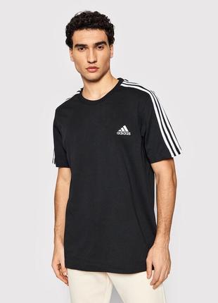 Чоловіча футболка adidas essentials 3-stripes