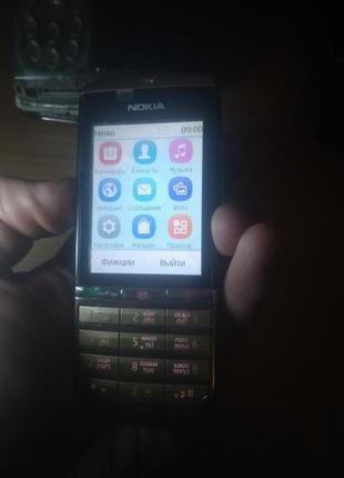 Мобильный телефон nokia 300 (rm-781)