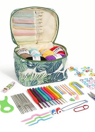 Набор для вязания крючком в косметичке, в зеленом цвете