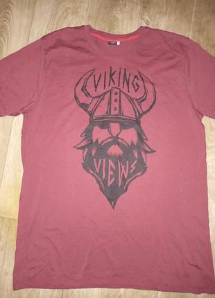 Чудова футболка xl