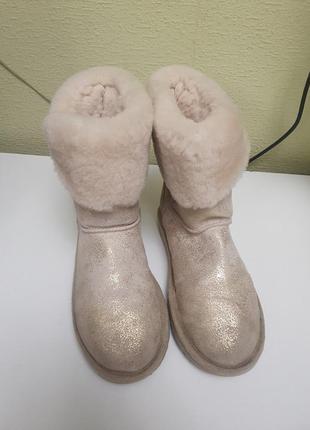 Стильные теплые ugg оригинал