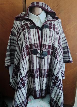 Вишневая в клетку накидка палантин кейп с капюшоном с альпакой.