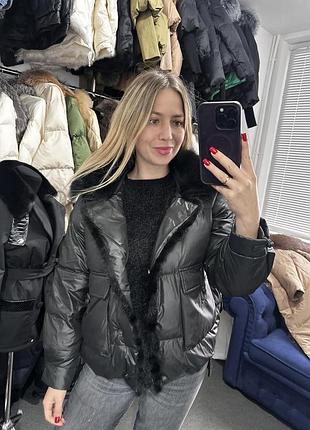 Короткий пуховик с норкой, куртка весна с мехом норки, куртка с норкой