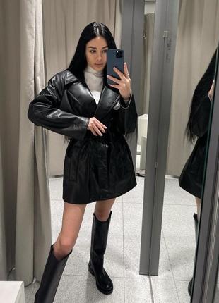Двубортный черный кожаный кожум тренч zara под пояс оригинал тречкот