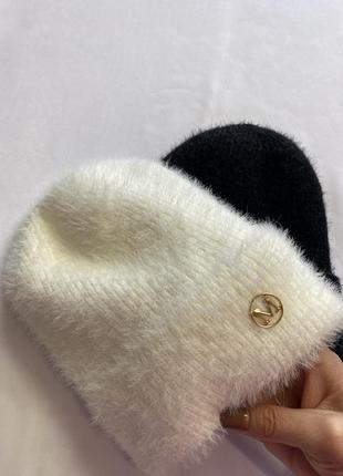 Женская шапочка