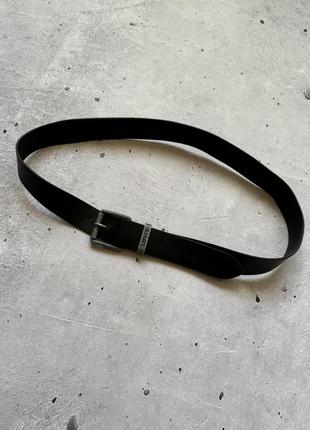 Чоловічий шкіряний ремінь levi’s