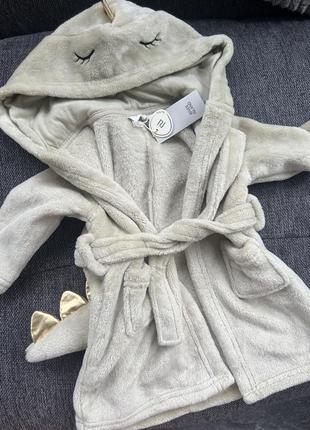 Халат на 0-6 місяців та інший одяг