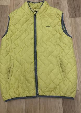 Жилетка для хлопчика жовта