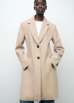 Пальто бежеве zara