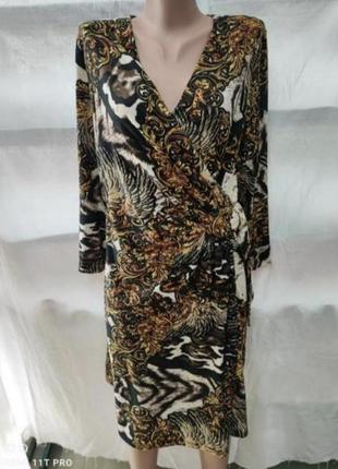 Сукня на запах