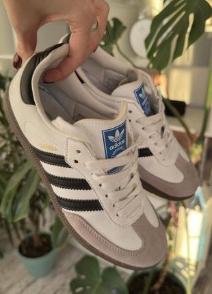 Кроссовки adidas samba