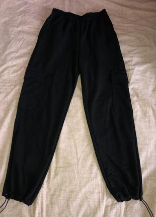 Штани чорні спортивні