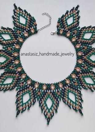 Трусикидегі әдемі бөкселері бар порно