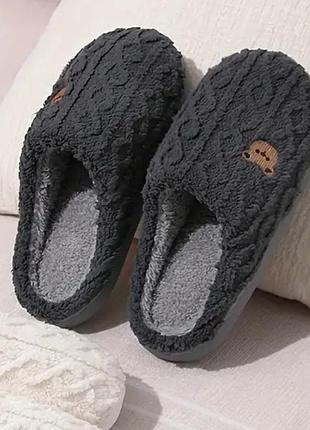 Тапочки домашні з ведмедиком. капці для дому
