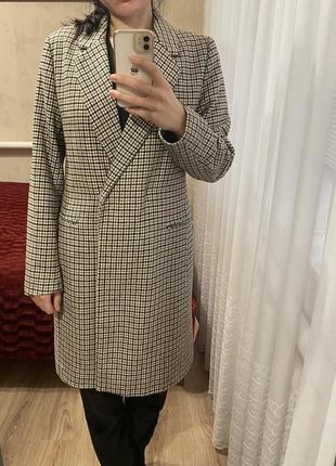 Пальто осінь
