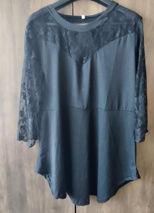 Блуза з мереживом