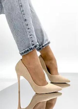 Туфли лодочки carvela