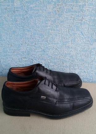 Шкіряні демісезонні чоловічі туфлі італійського люксового бренду gallus.