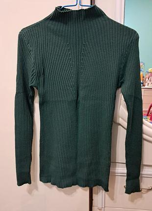 Трендовий гольф у рубчик