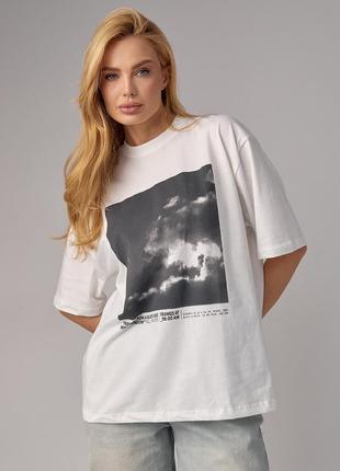 Трикотажна футболка з принтом неба — молочний колір, трикотаж, принт, туреччина l