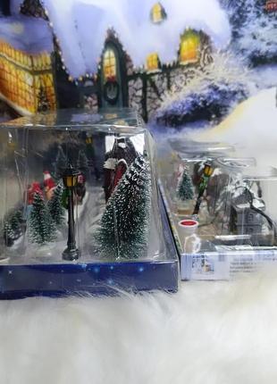 Велике різдвяне містечко будинок домик з підсвіткою новорічний дом