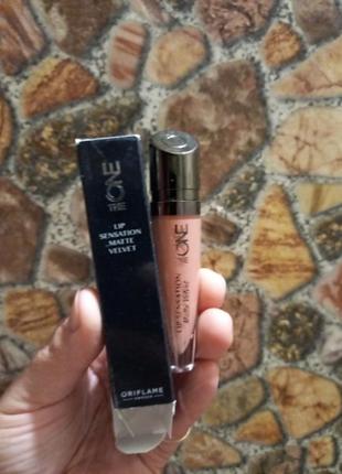 Жидкая матовая губная помада the one lip sensation. тон 38459-бежевый нюд