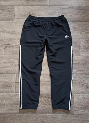 Штани adidas foto originals спортивні чоловічі l