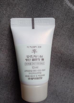 Осветляющая пенка для умывания the history of whoo gongjinhyang seol brightening foam cleanser4 фото