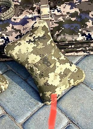 Подушка в машину на подголовник
