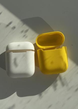 Чохол на airpods