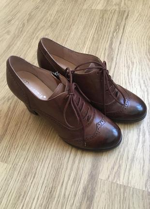 Туфли новые, натуральная кожа 35 размер