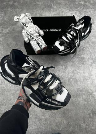 Кроссовки в стиле dolce gabbana