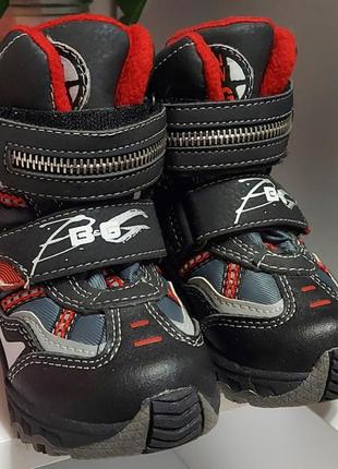 Детские сапожки b&g
