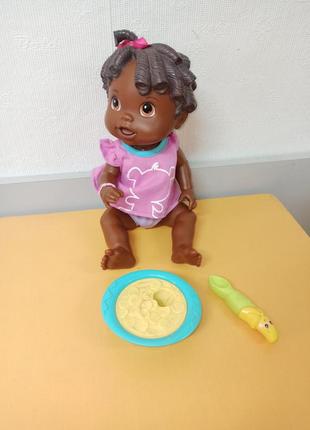 Темно кожа кукла baby alive all gone с оригинальной банановой миской и ложкой