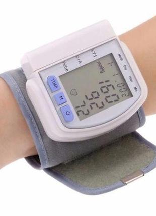 Зап'ястковий тонометр blood pressure <unk> автоматичний прилад для вимірювання артеріального тиску на зап'ястку2 фото