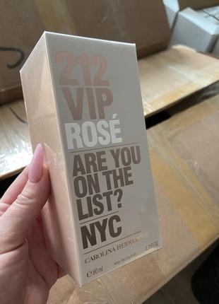 Carolina herrera 212 vip rose парфумована вода 80мл
