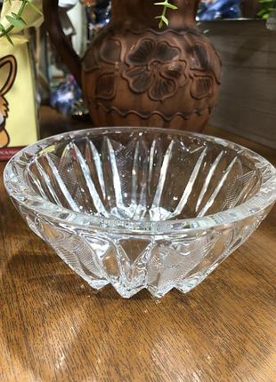 Цукерниця кришталева.