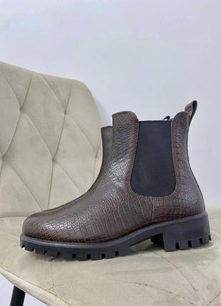 Ботинки челси кожаные оригинал ecco modtray 490163 гг.38,39,40,41