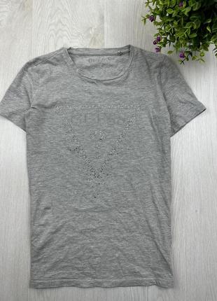 Футболка guess