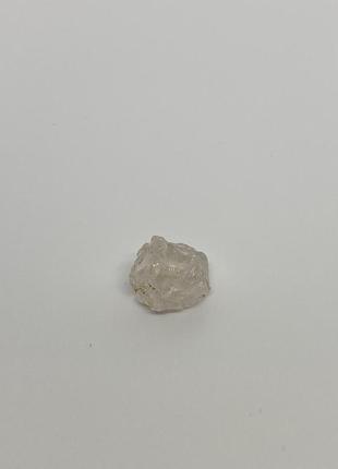 Топаз  камень 11*9*8  мм. натуральный  топаз