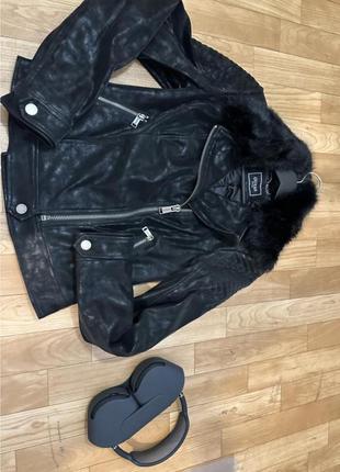 Куртка guess