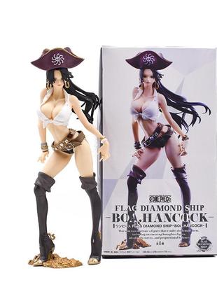 Аниме фигурка one piece flag diamond ship: boa hancock в коробке. фигурка из one piece большой