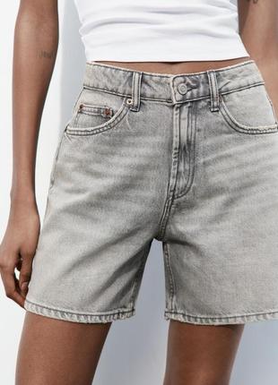 Джинсові шорти trf із середньою посадкою zara, розмір 38